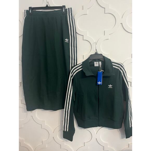 NEW ADIDAS ORIGINALS Adicolor Knit Skirt/ Jacket Tracksuit Women's Size XL - Picture 7 of 8